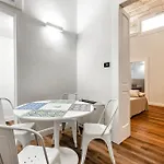 B&B Vittoria Luxury House 레체