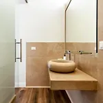 B&B Vittoria Luxury House 4*