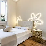 Vittoria Luxury House B&B 레체