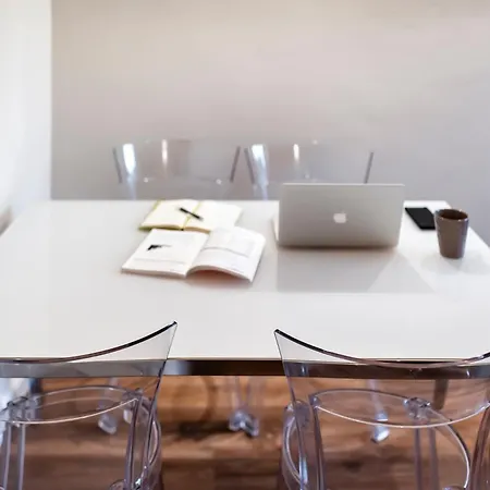 Vittoria Luxury House