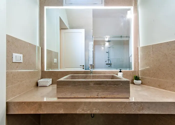 Vittoria Luxury House 4*