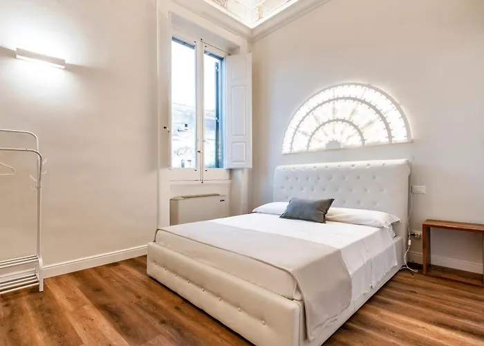 Vittoria Luxury House לינה וארוחת בוקר 4*