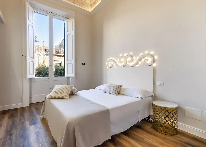לינה וארוחת בוקר Vittoria Luxury House