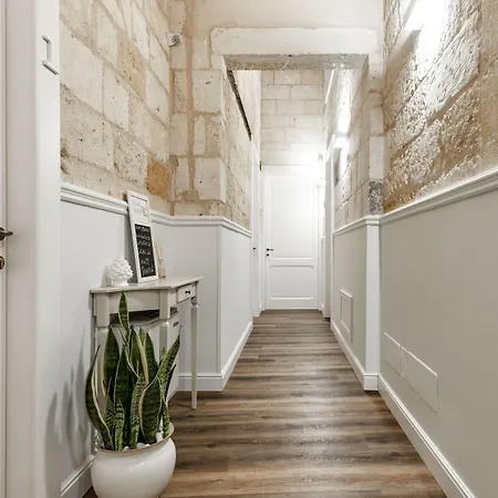 לינה וארוחת בוקר Vittoria Luxury House