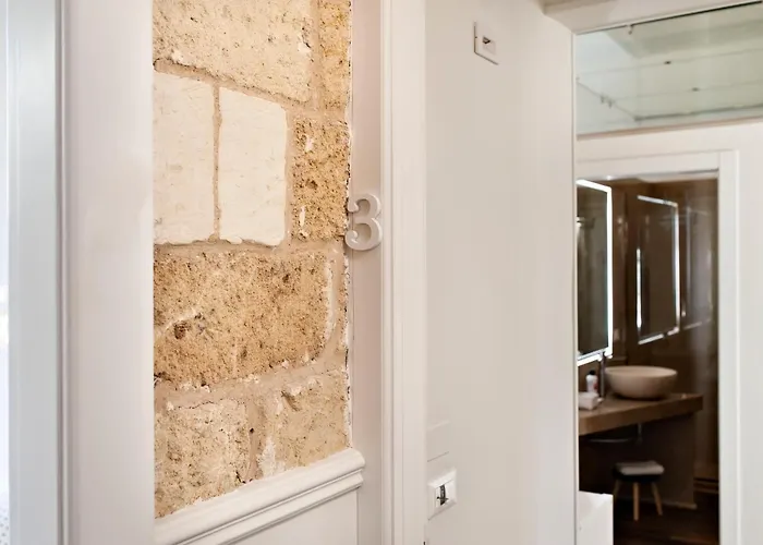 Oda ve Kahvaltı Vittoria Luxury House Lecce