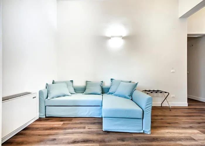 לינה וארוחת בוקר Vittoria Luxury House לצ'ה